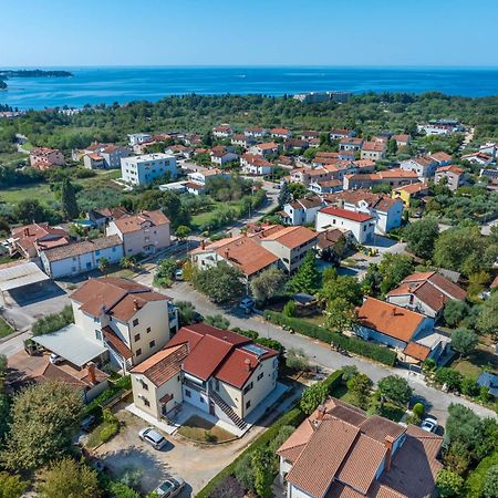 Appartement Mirko à Poreč Extérieur photo