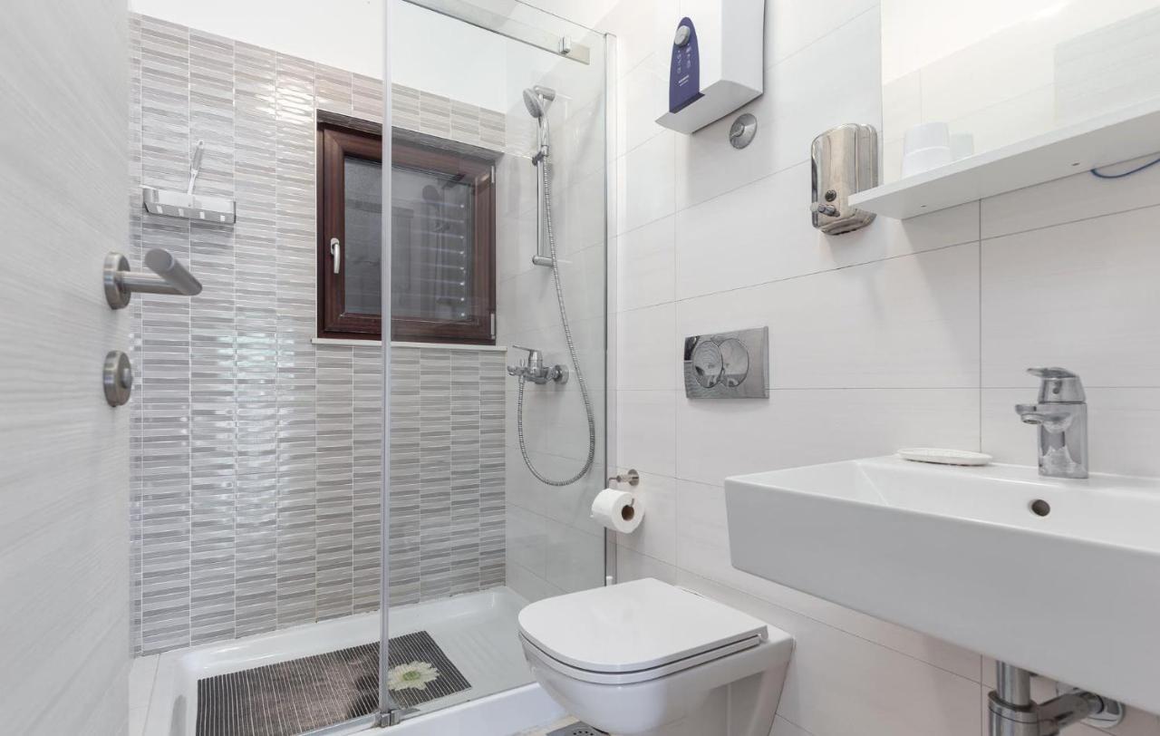 Appartement Mirko à Poreč Extérieur photo