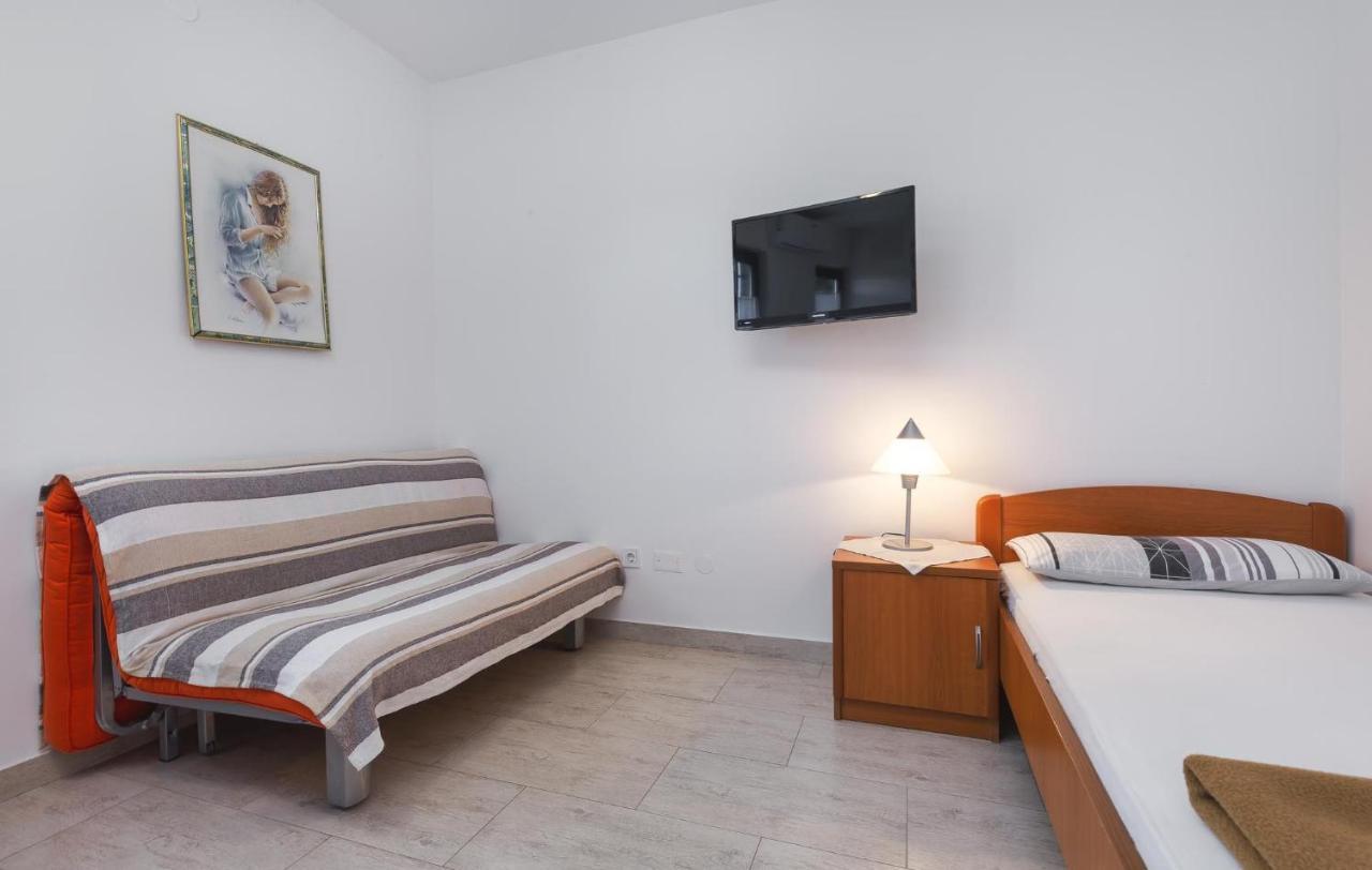 Appartement Mirko à Poreč Extérieur photo