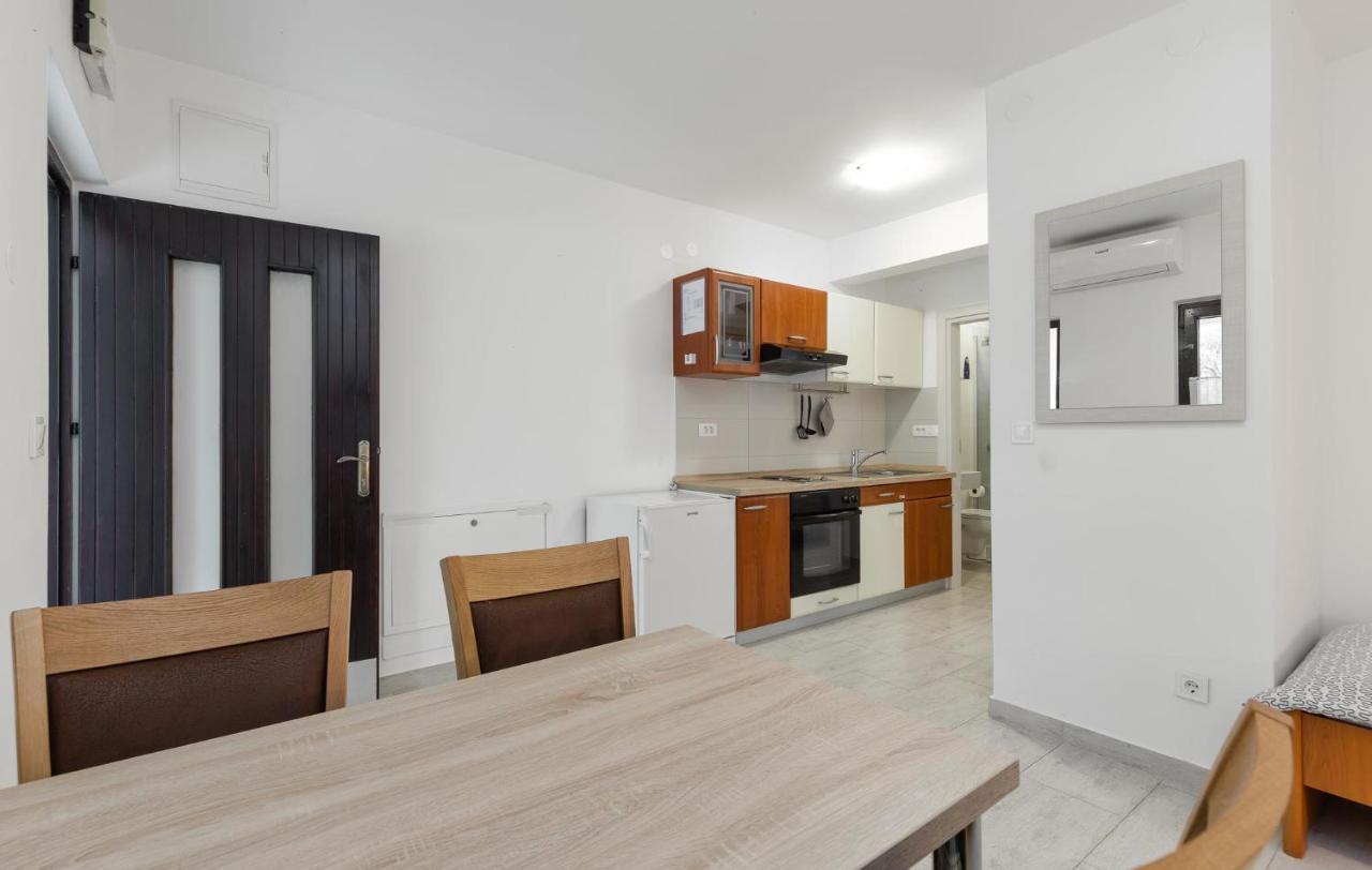 Appartement Mirko à Poreč Extérieur photo
