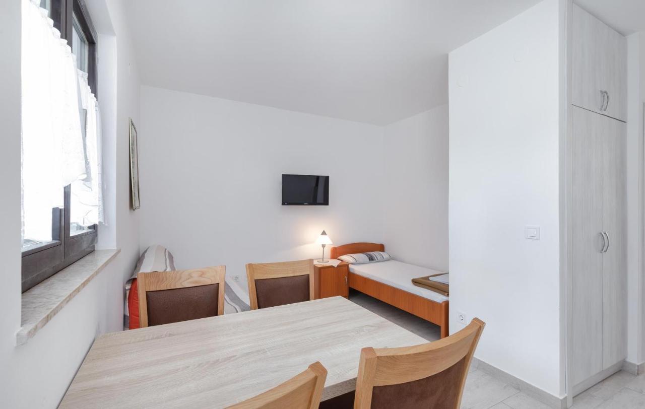 Appartement Mirko à Poreč Extérieur photo